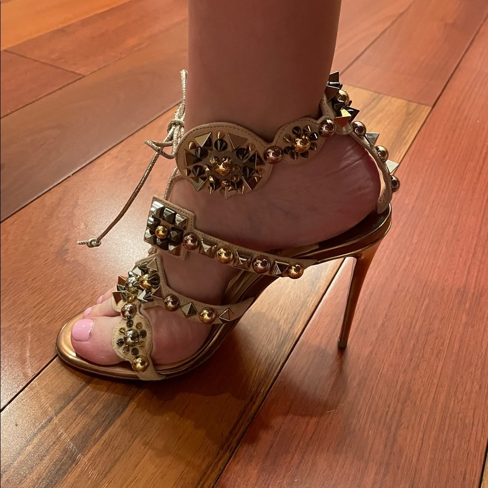 NWT. Christian Louboutin sandal heels.